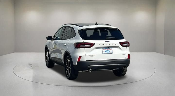 2025 Ford Escape ST-Line Select - Photo 6