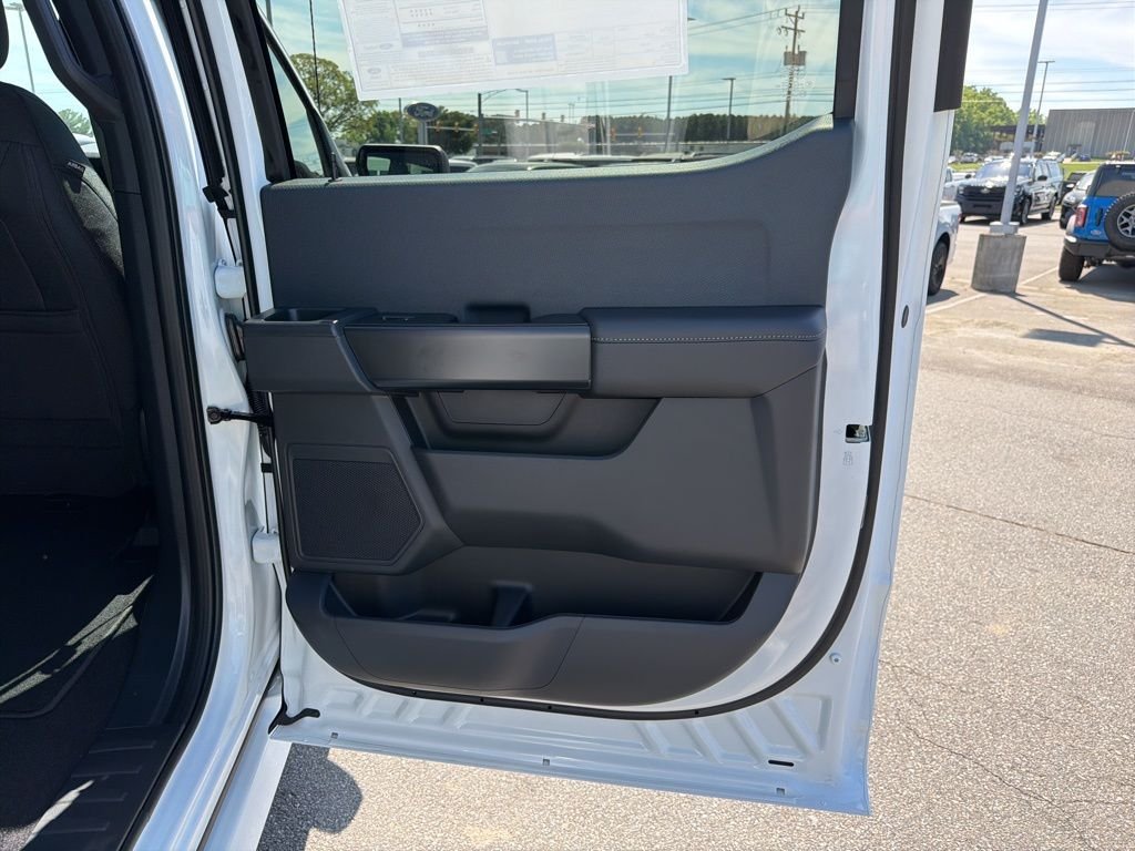 New 2026 Oxford White Ford STX® image 19