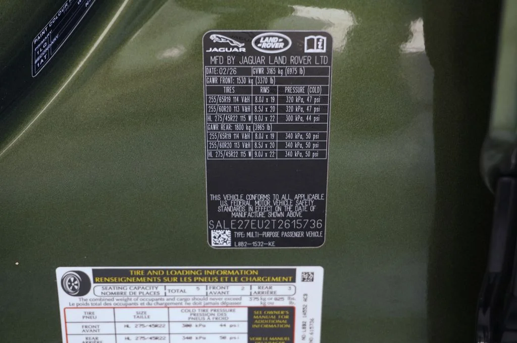 New 2026 Woolstone Green Land Rover X-Dynamic SE image 29
