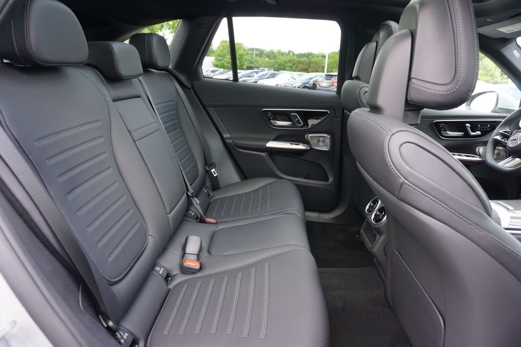 2025 Mercedes-Benz GLC Base - Photo 60