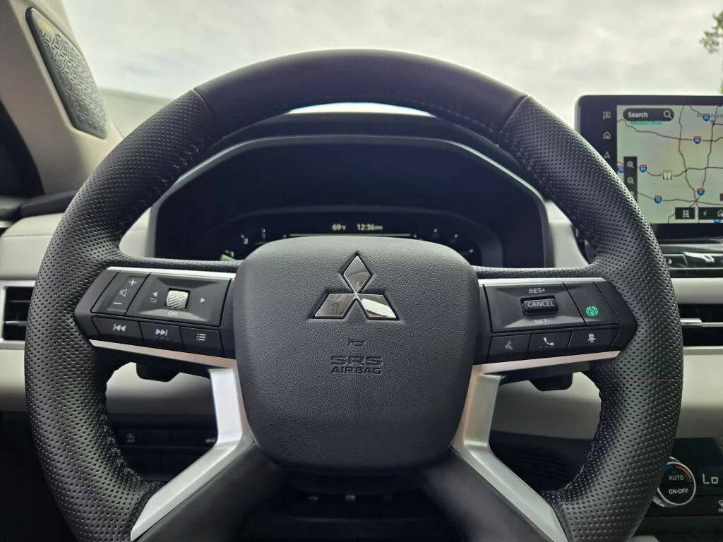 New 2026 Gray Mitsubishi SE 1.5T S-AWC image 31