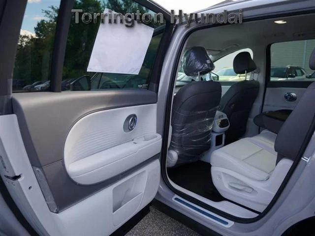 2026 Hyundai IONIQ 9 SEL - Photo 15