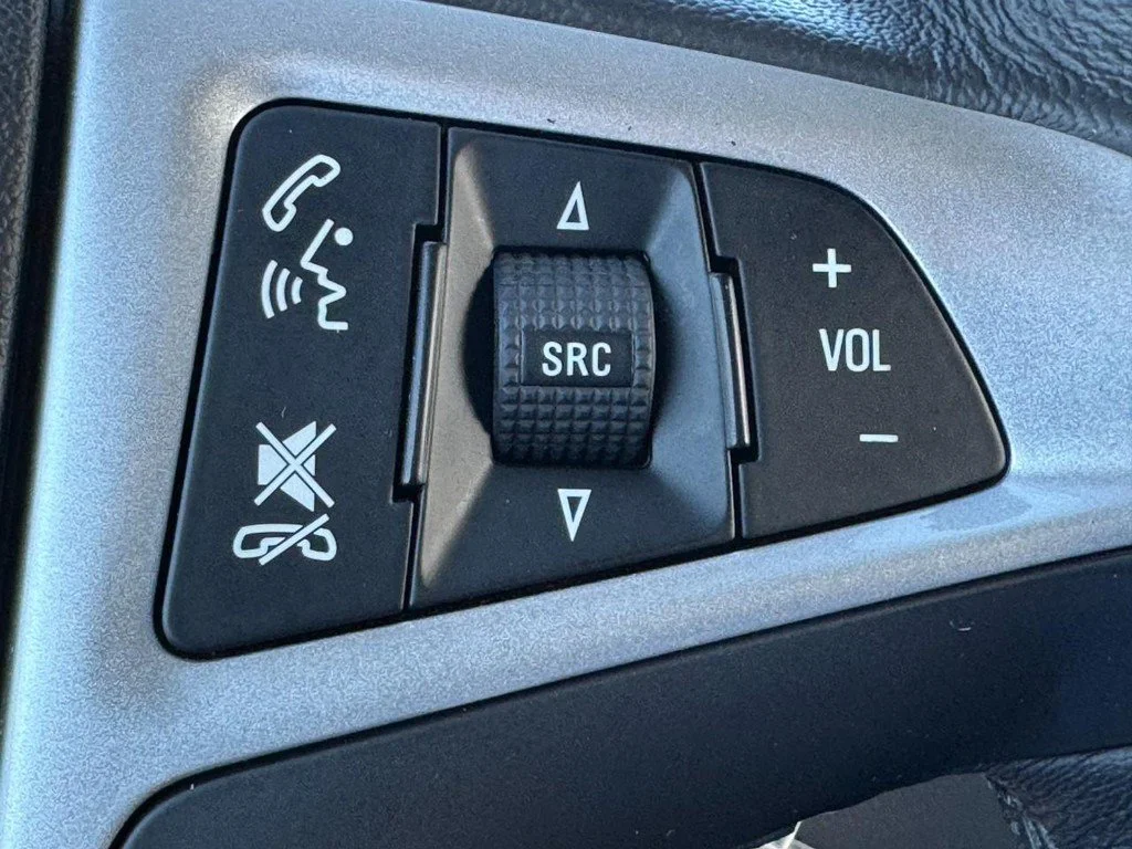 Used 2017 Silver Chevrolet LT image 18