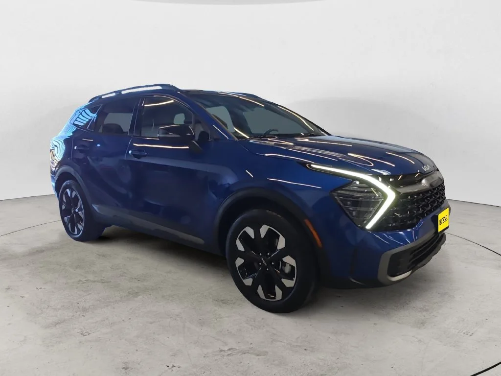 Used 2024 Blue Kia X-Line image 5