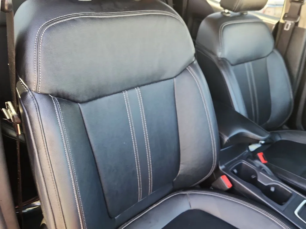 Used 2023 Red Ford Lariat image 17