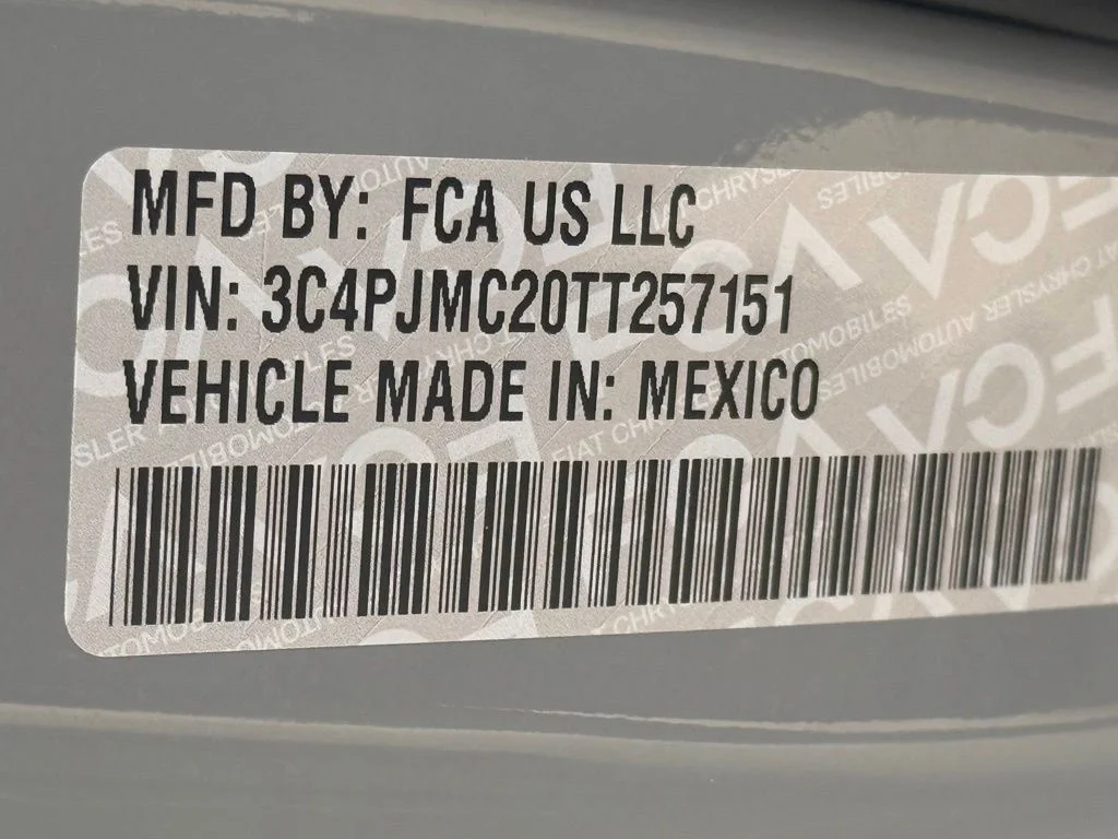 New 2026 Sting-Gray Clear-Coat Exterior Paint Jeep Overland image 40