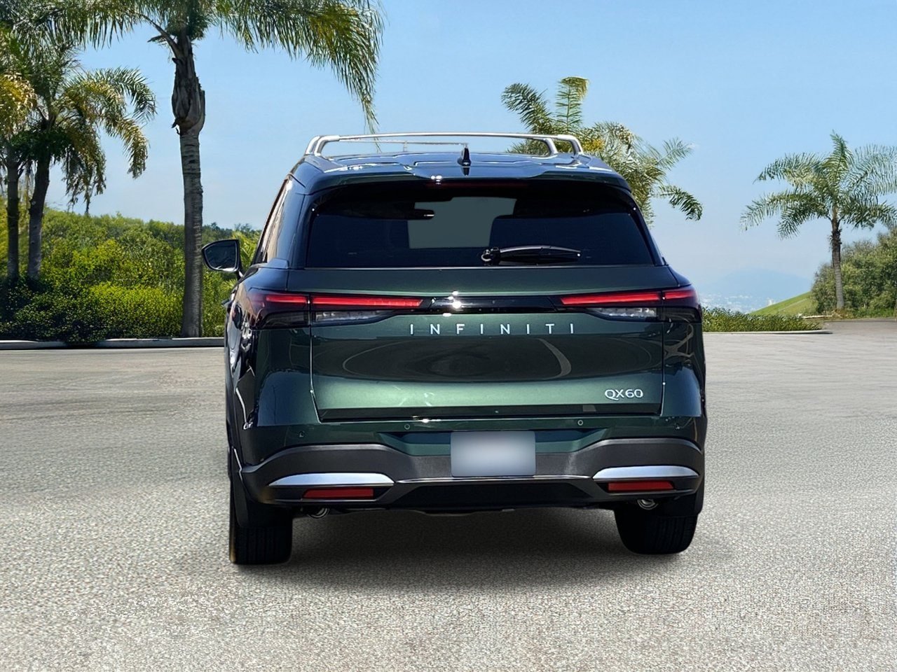 Certified Used 2027 Deep Emerald INFINITI LUXE image 4