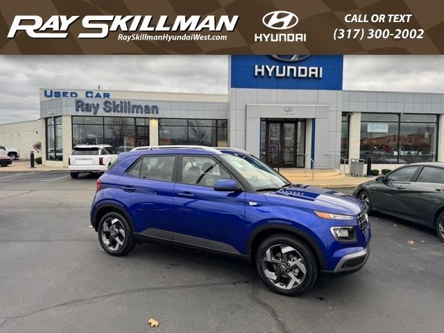 2026 Hyundai Venue SEL w/ 2-Tone Roof IVT's photo