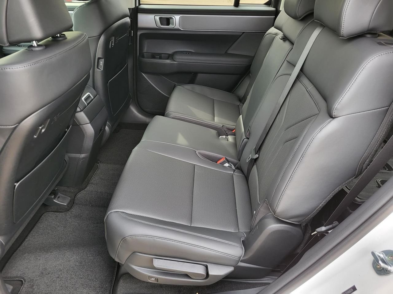 New 2026 Serenity White Hyundai SEL FWD image 11