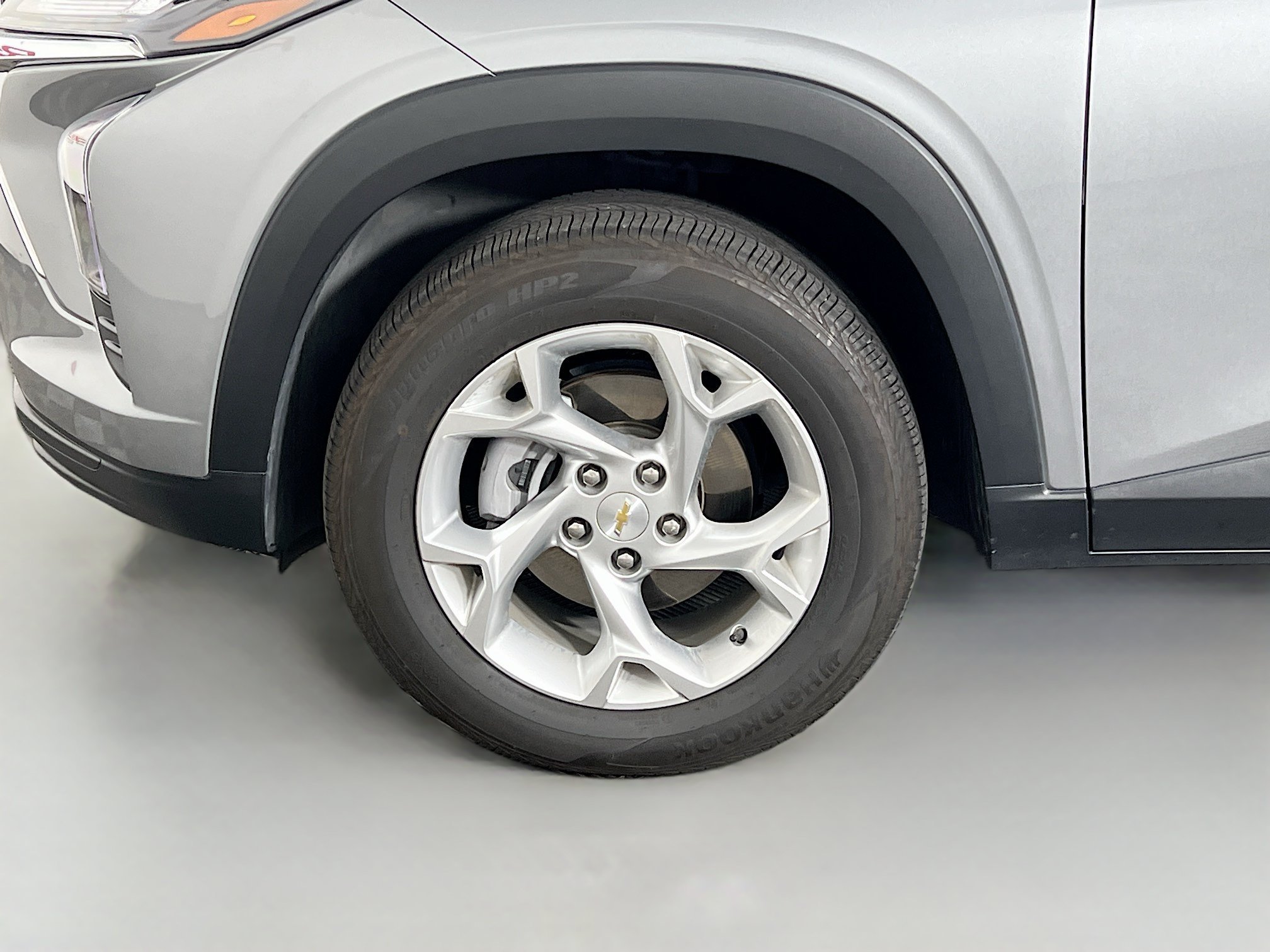 Used 2025 Sterling Gray Metallic Chevrolet 1RS image 10
