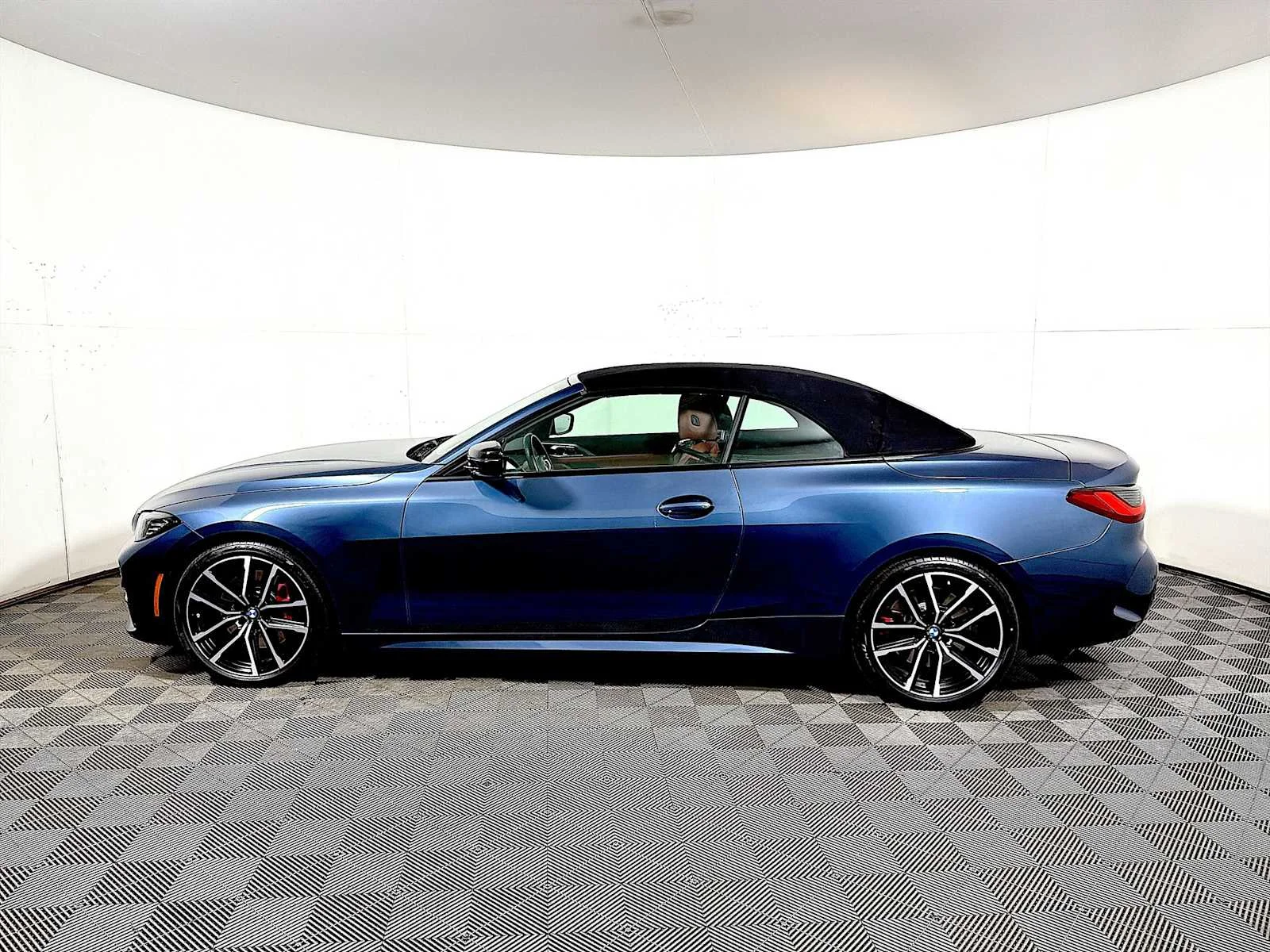 Certified Used 2024 Arctic Race Blue metallic BMW 430i xDrive image 4