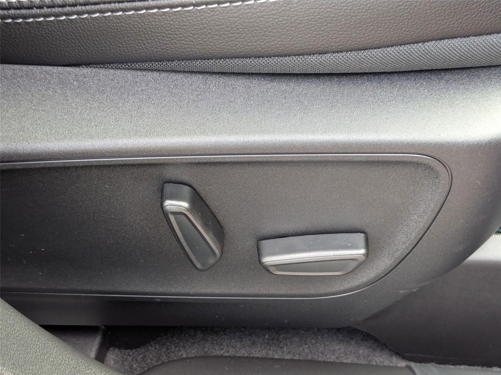 2025 Ford Escape Plug-in hybrid PHEV - Photo 38