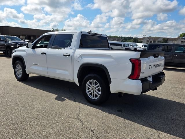 Used 2024 White Toyota SR5 image 11