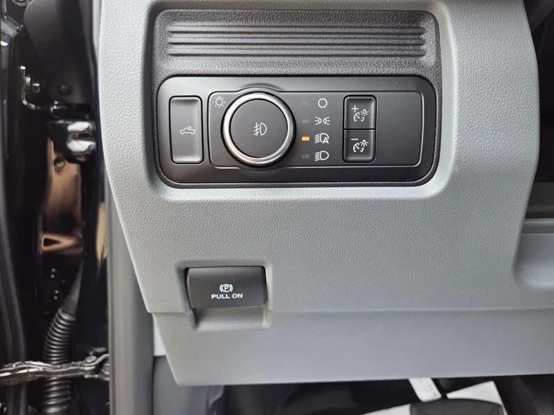 New 2026 Agate Black Metallic Ford F-250® XL image 22