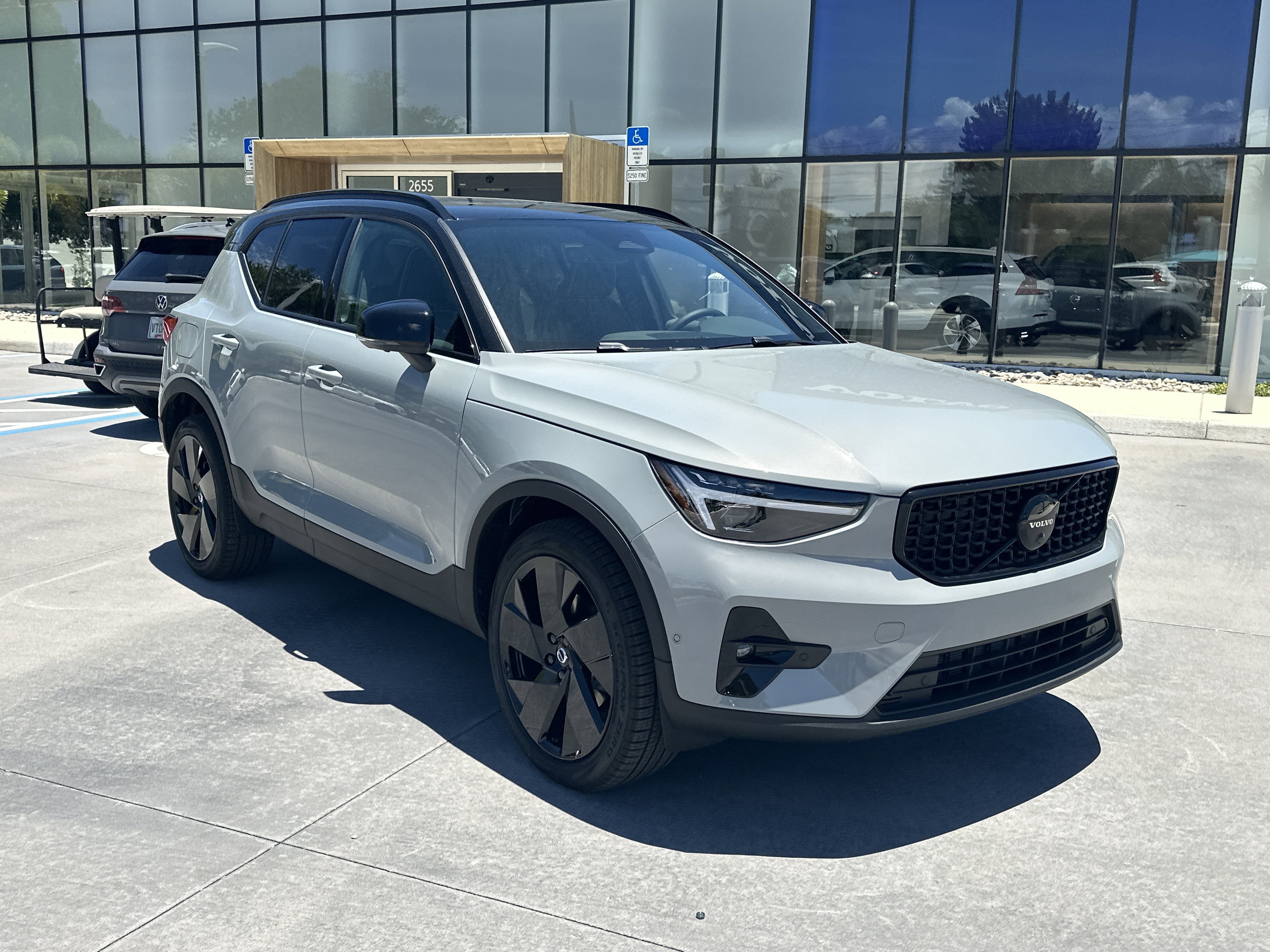 New 2026 Vapour Grey Volvo Ultra image 5