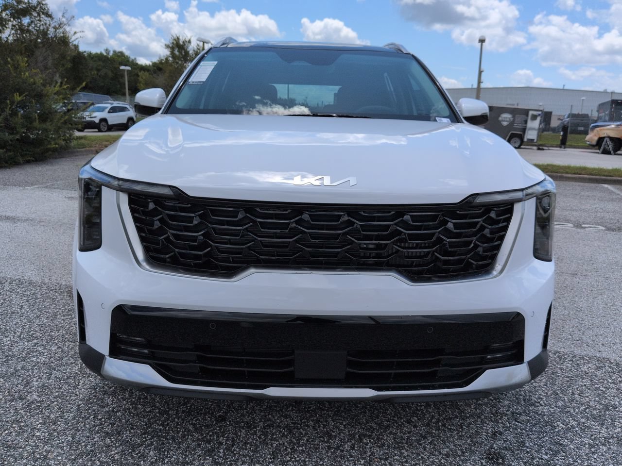 New 2026 Glacial White Pearl Kia EX image 9