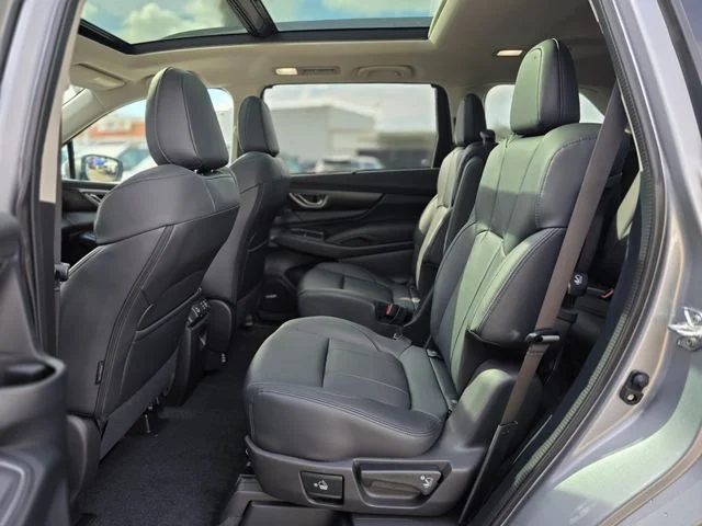 New 2026 ICE SILVER METALLIC Subaru Touring 7-Passenger image 17