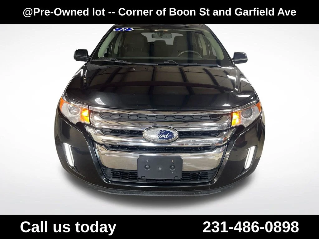 Used 2014 Black Ford SEL image 8