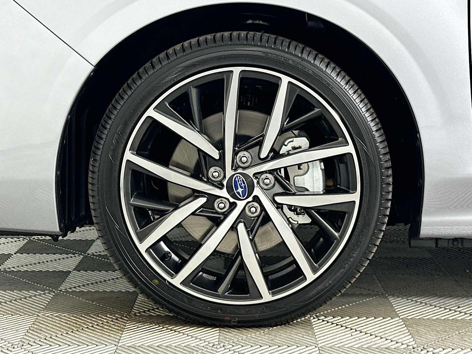 New 2026 ICE SILVER METALLIC Subaru Sport image 27
