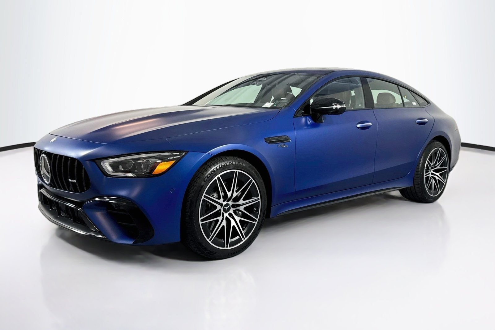 New 2026 MANUFAKTUR Starling Blue Magno Mercedes-Benz AMG® GT 43 image 1