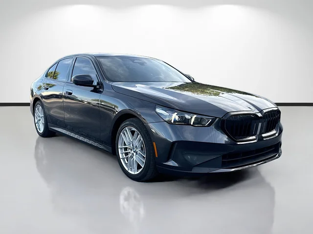 2024 BMW 5 Series 530i