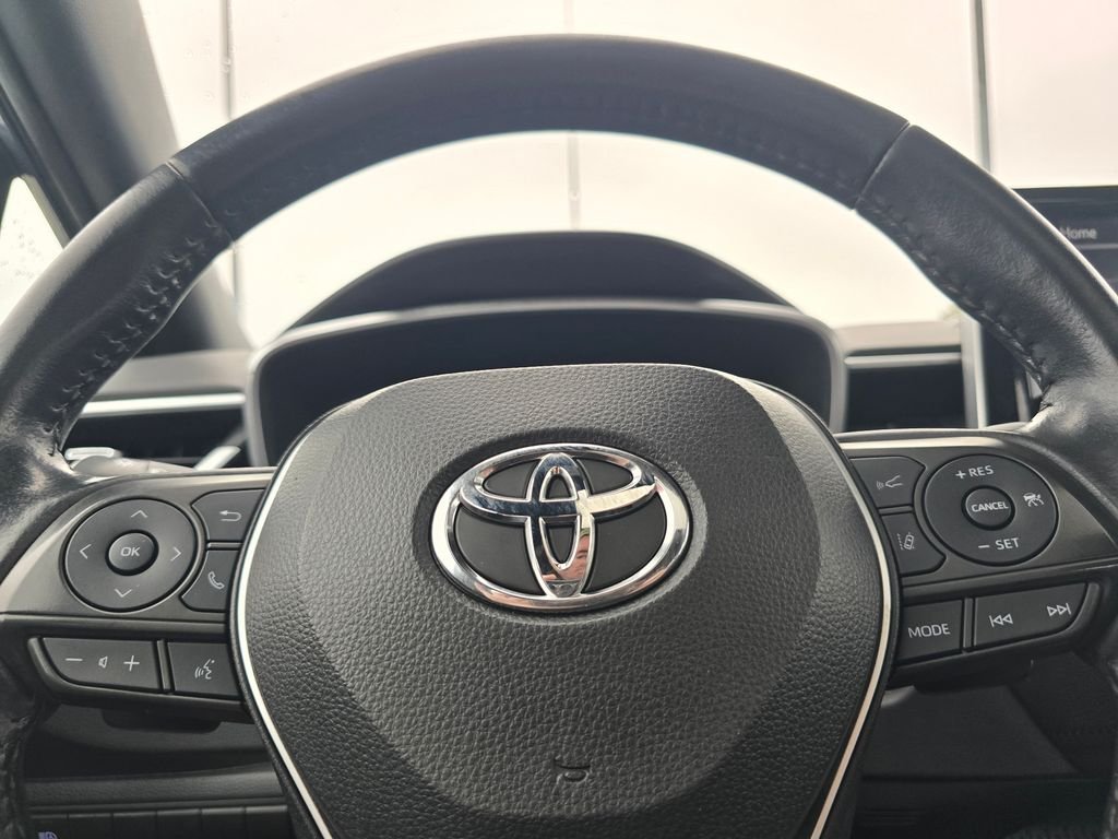 Certified Used 2022  Toyota XSE image 26