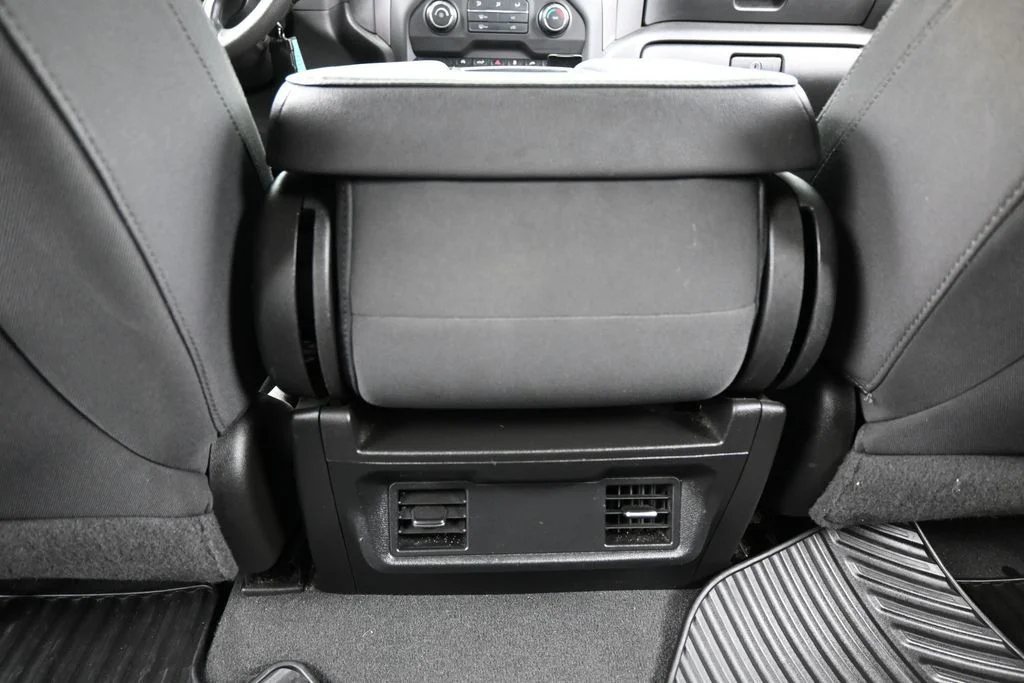 Used 2022 Summit White Chevrolet Custom image 36