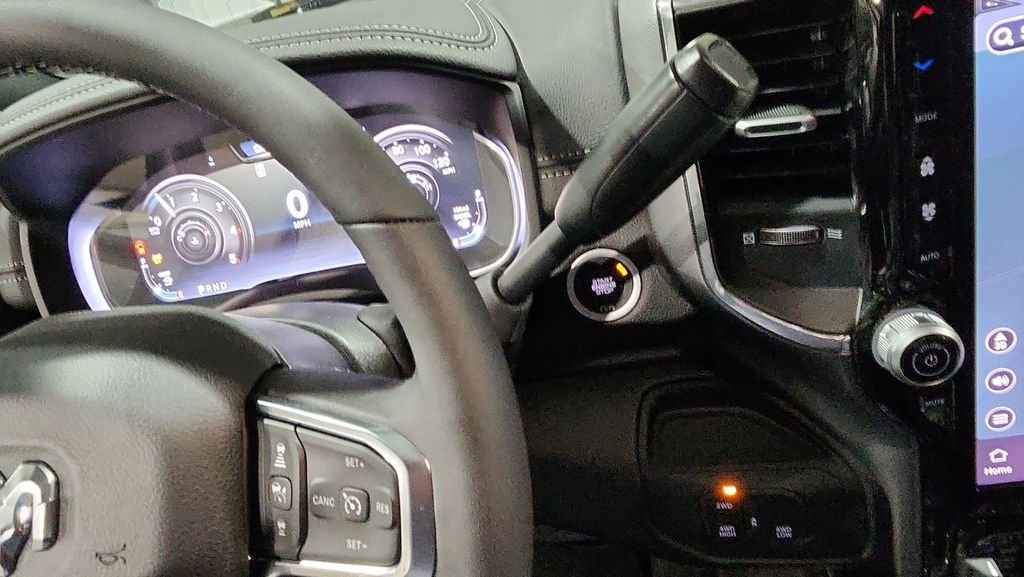2026 RAM 2500 Laramie - Photo 24