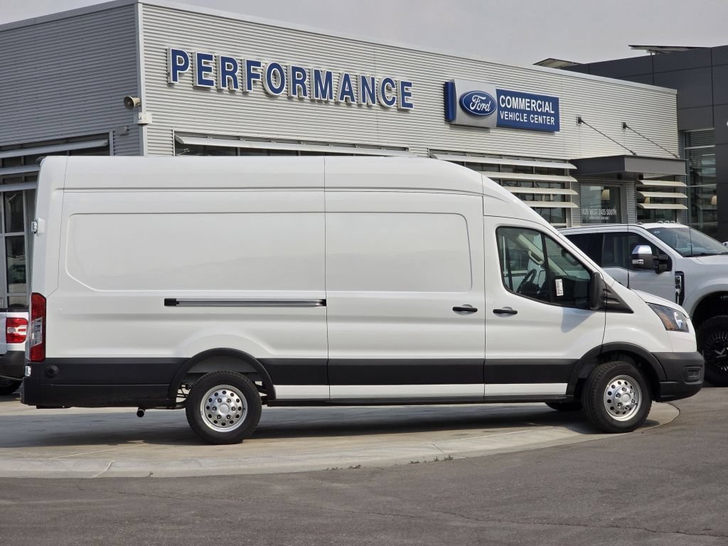 New 2026 Oxford White Ford XL image 23