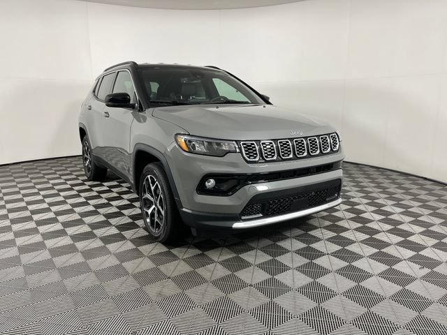 New 2026 Sting-Gray Clear-Coat Exterior Paint Jeep Limited image 3