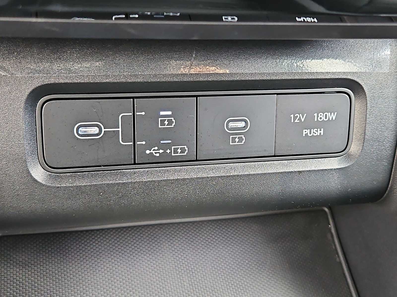 Certified Used 2025 Creamy White Pearl Hyundai SEL Convenience image 31