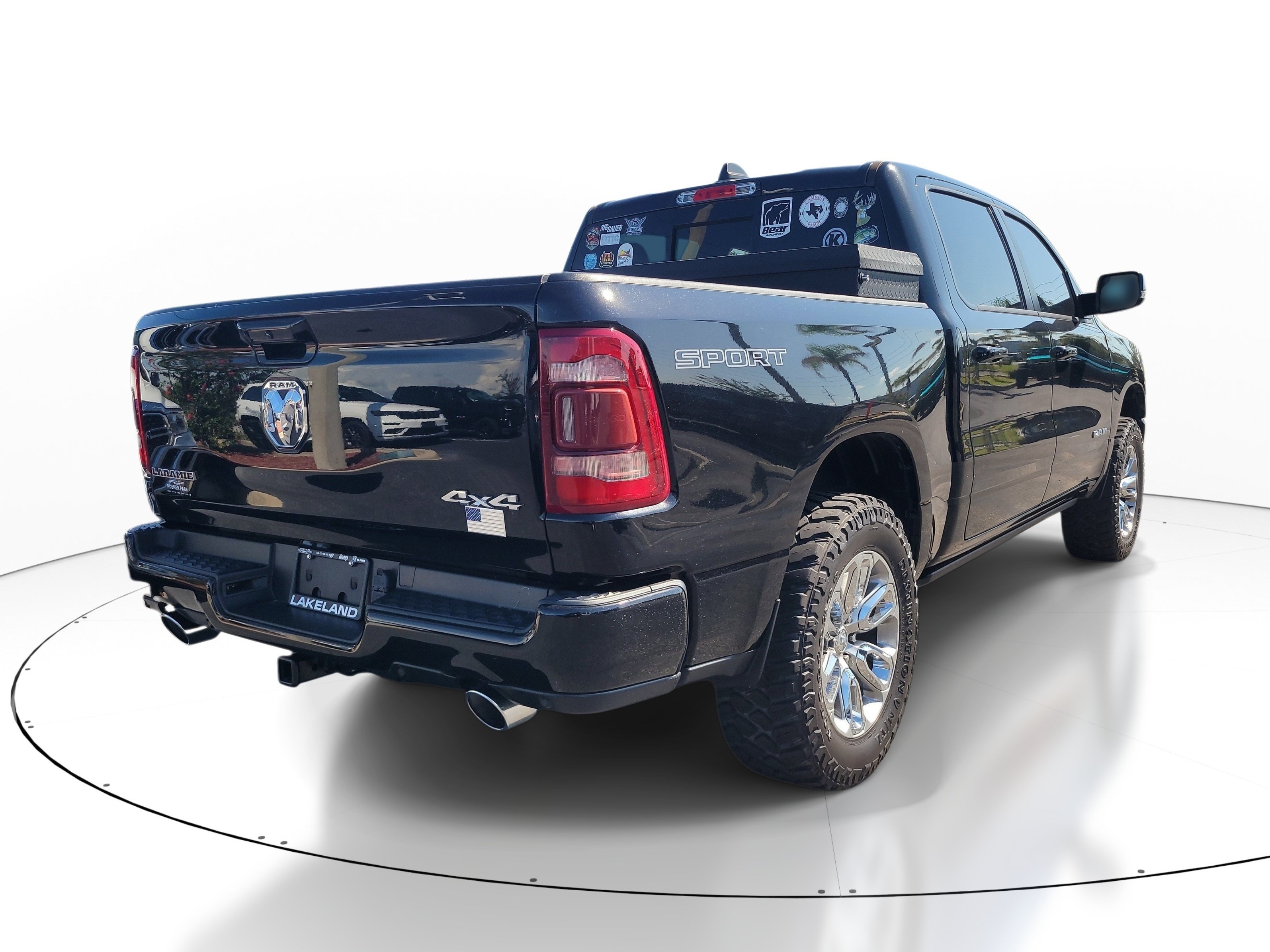 Used 2023 Diamond Black Crystal Pearlcoat Ram Laramie image 4