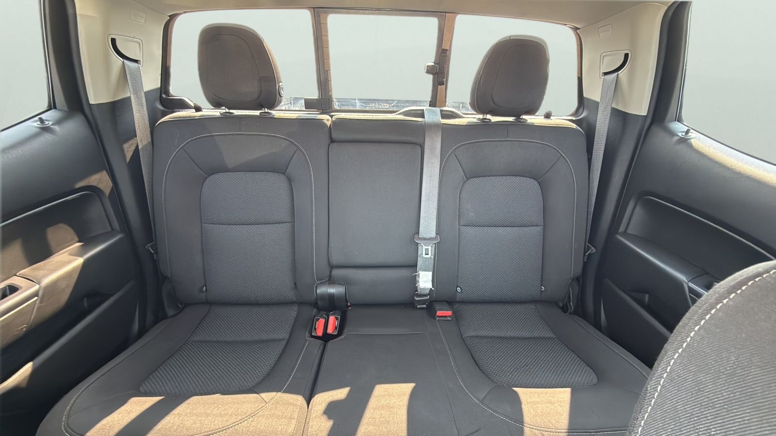 Used 2018 Black Chevrolet LT image 25