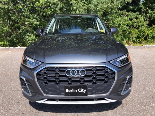 Used 2023 Daytona Gray Pearl Effect Audi 45 S line Premium image 9