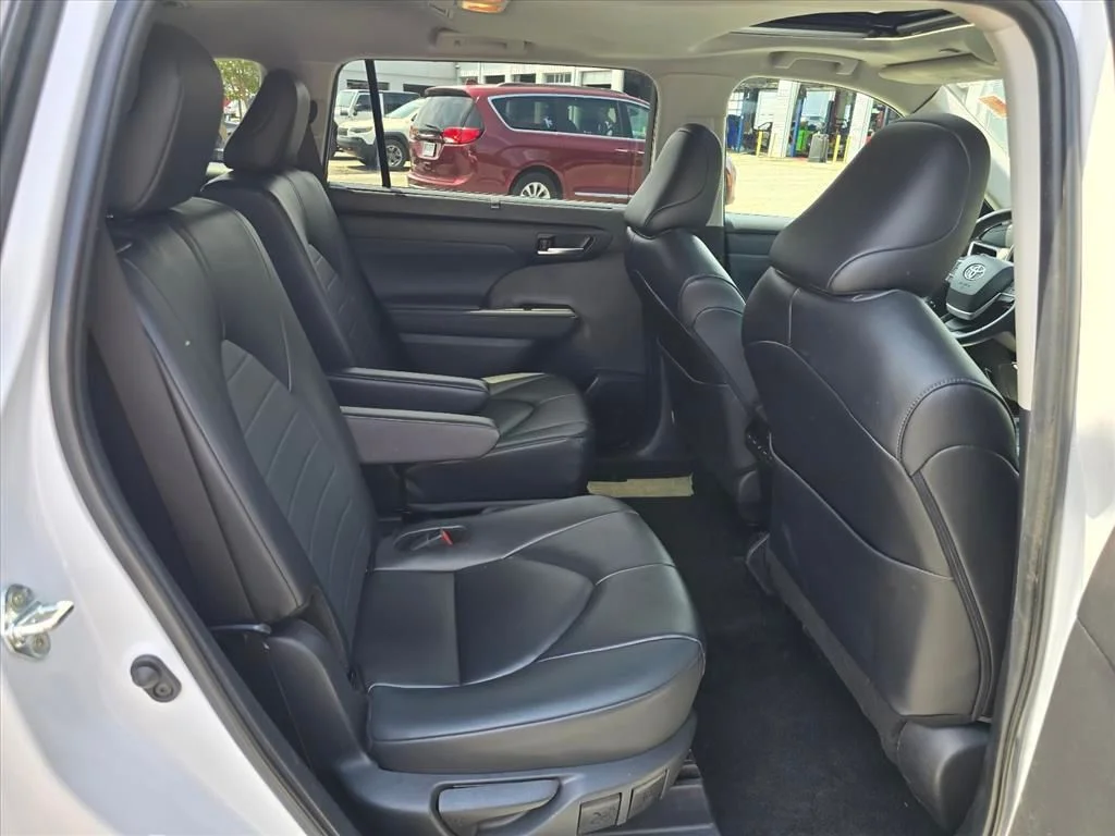 Used 2024 Beige Toyota XLE image 13