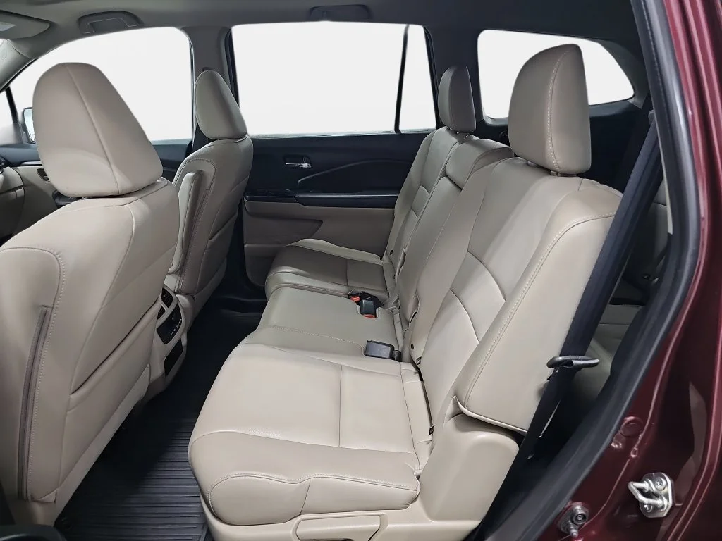 Used 2016  Honda EX-L image 13