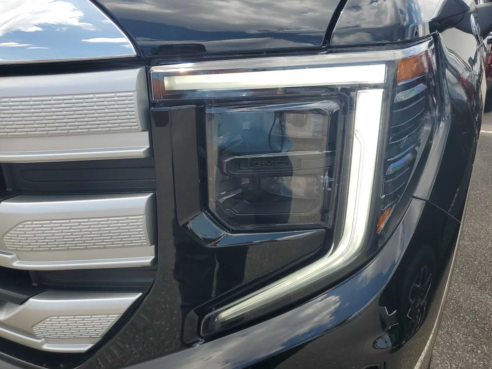2026 GMC Sierra 1500 SLE - Photo 22