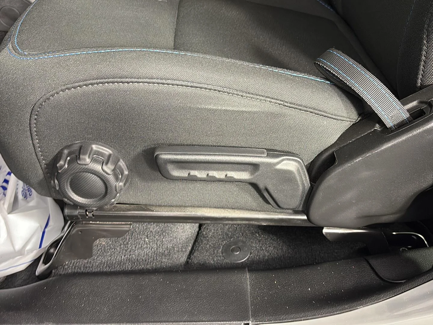 Used 2023 Sting-Gray Clearcoat Jeep Rubicon image 27