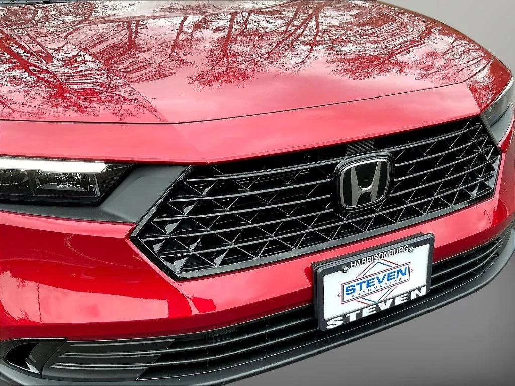 New 2026 Radiant Red Metallic Honda SE image 32