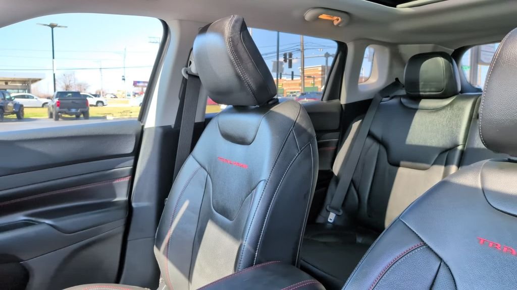 Used 2022 Gray Jeep Trailhawk image 23