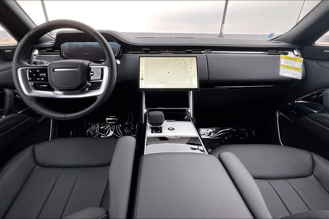 New 2026 Belgravia Green Land Rover SE image 5