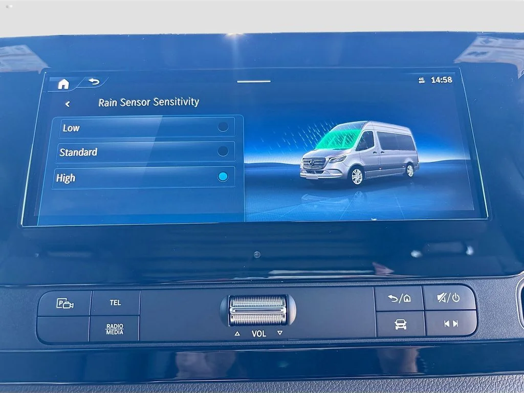New 2026  Mercedes-Benz Cargo 144 WB image 35