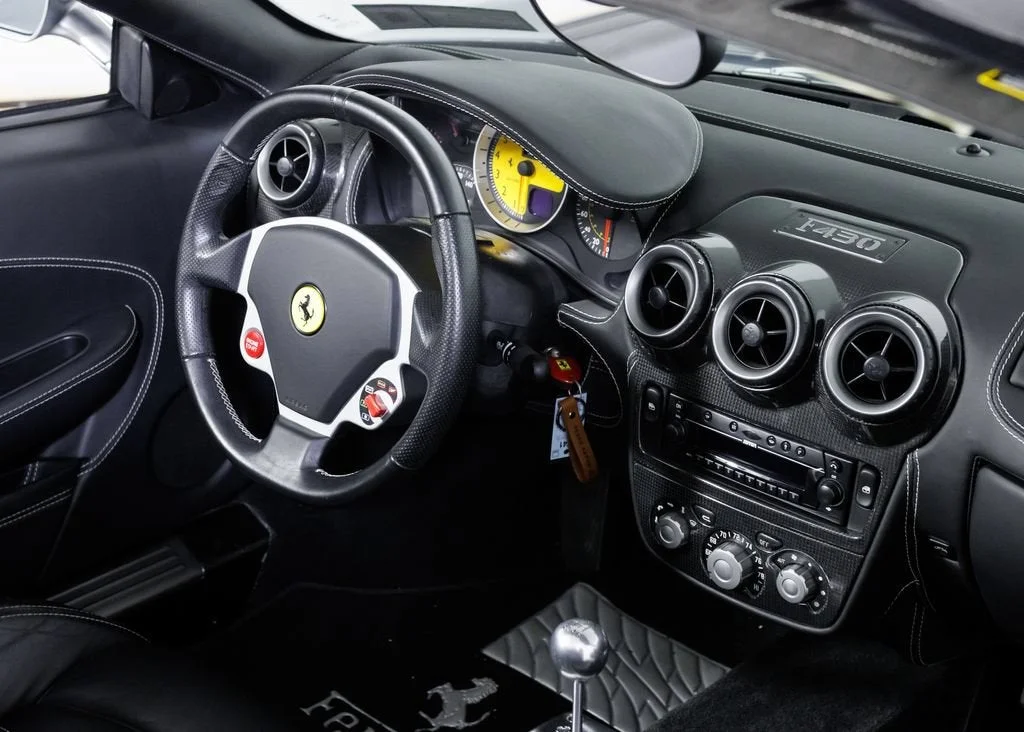 Used 2006 Grigio Titanio Metall Ferrari Spider OEM Manual image 31