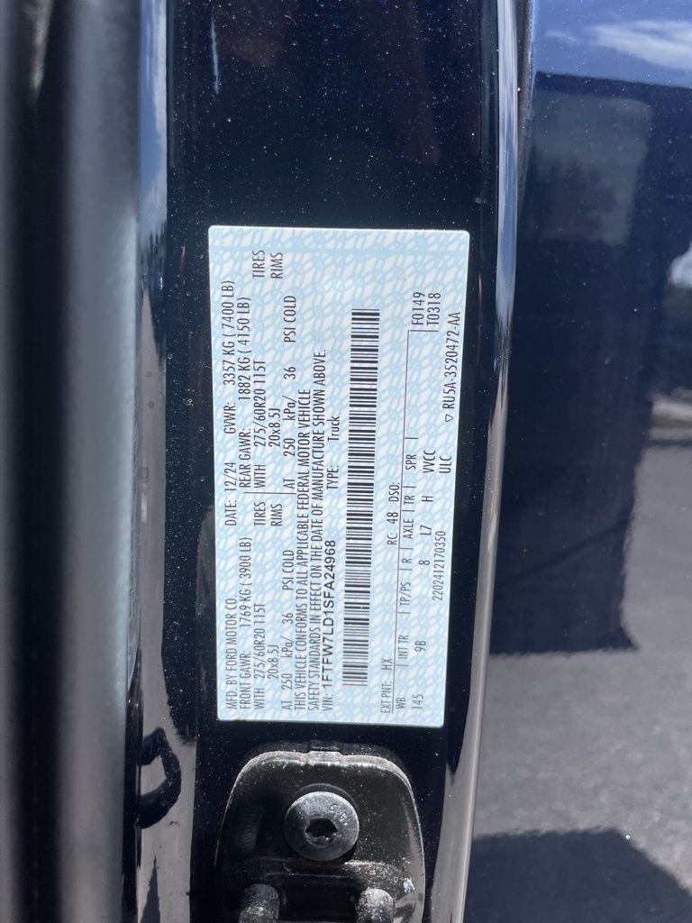 2025 Ford F-150 Platinum - Photo 14