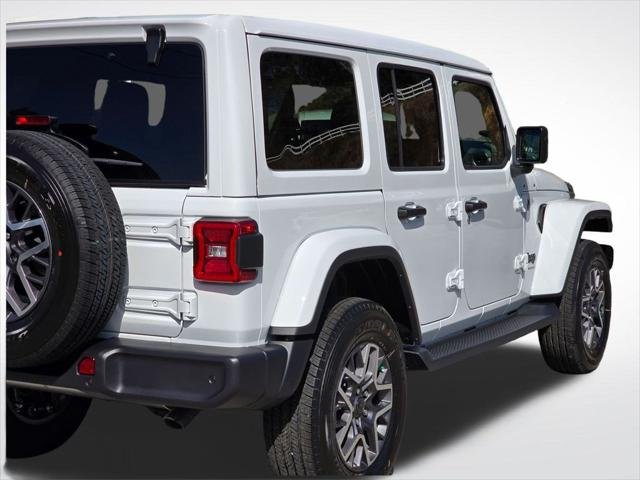 2026 Jeep Wrangler 4-Door Sahara - Photo 44