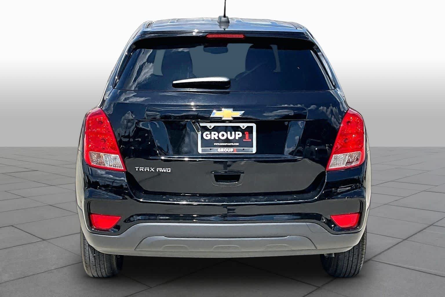 Used 2020 Mosaic Black Metallic Chevrolet LS image 5