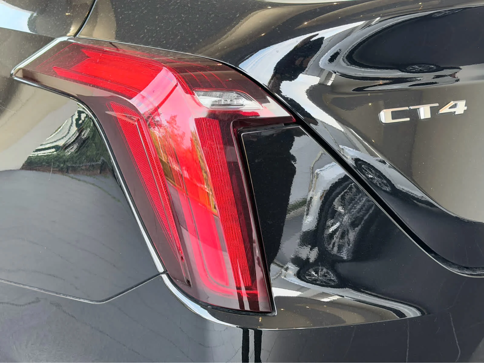 Certified Used 2025 Black Raven Cadillac Premium Luxury image 10