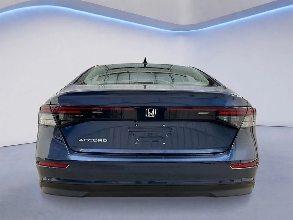 New 2026 Canyon River Blue Metallic Honda SE image 4