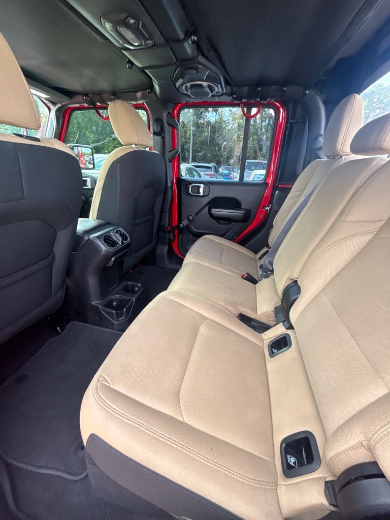 Used 2020 Red Jeep Sport image 17