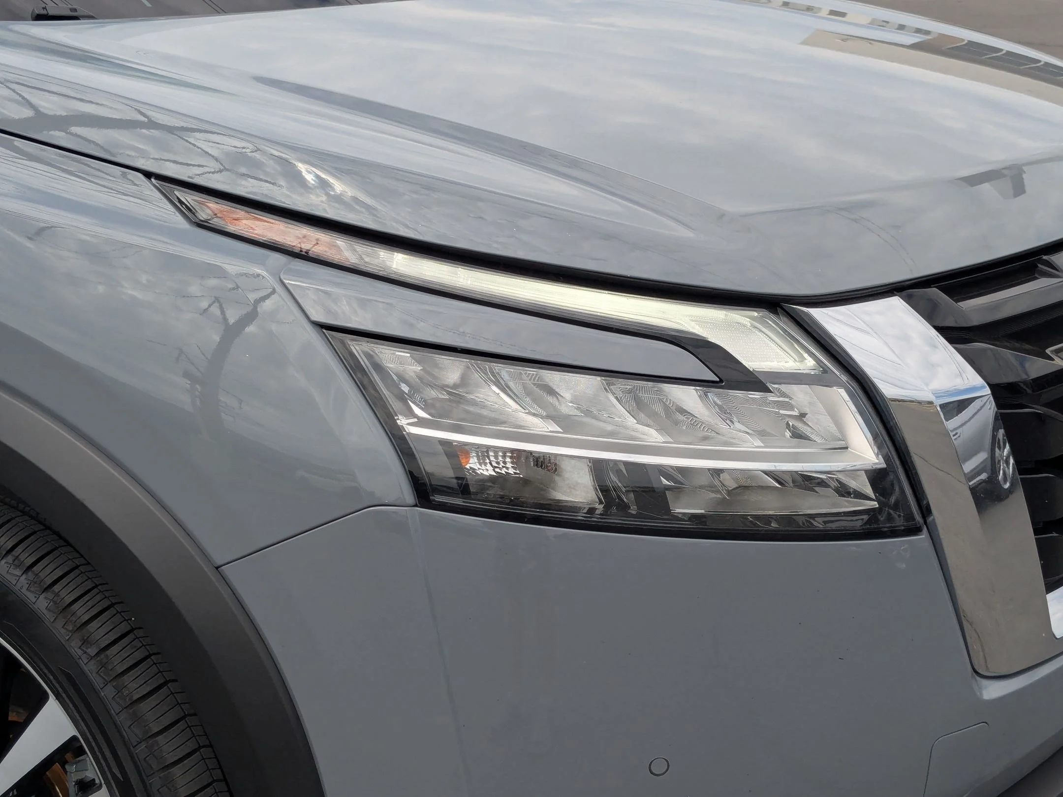 Used 2024 Boulder Gray Pearl Nissan Platinum image 10